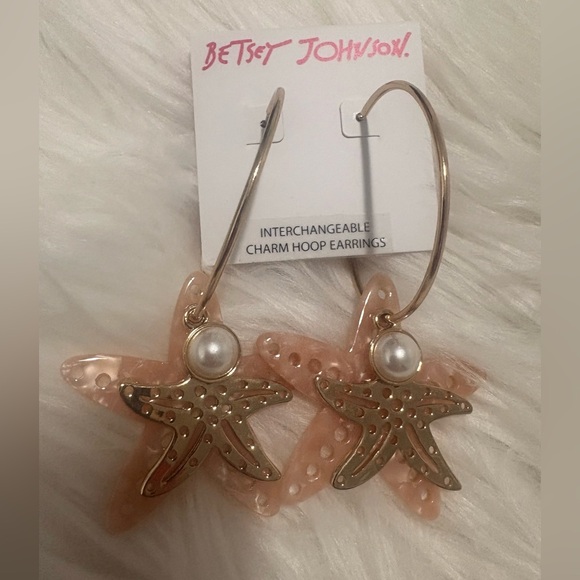 Betsey Johnson Jewelry - NWT Betsey Johnson Coral and Gold Starfish Earrings
